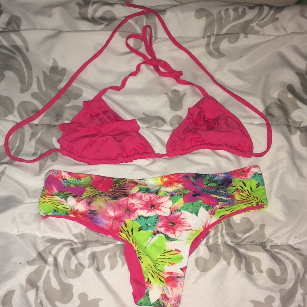 San Lorenzo Brazilian style bathing suit set